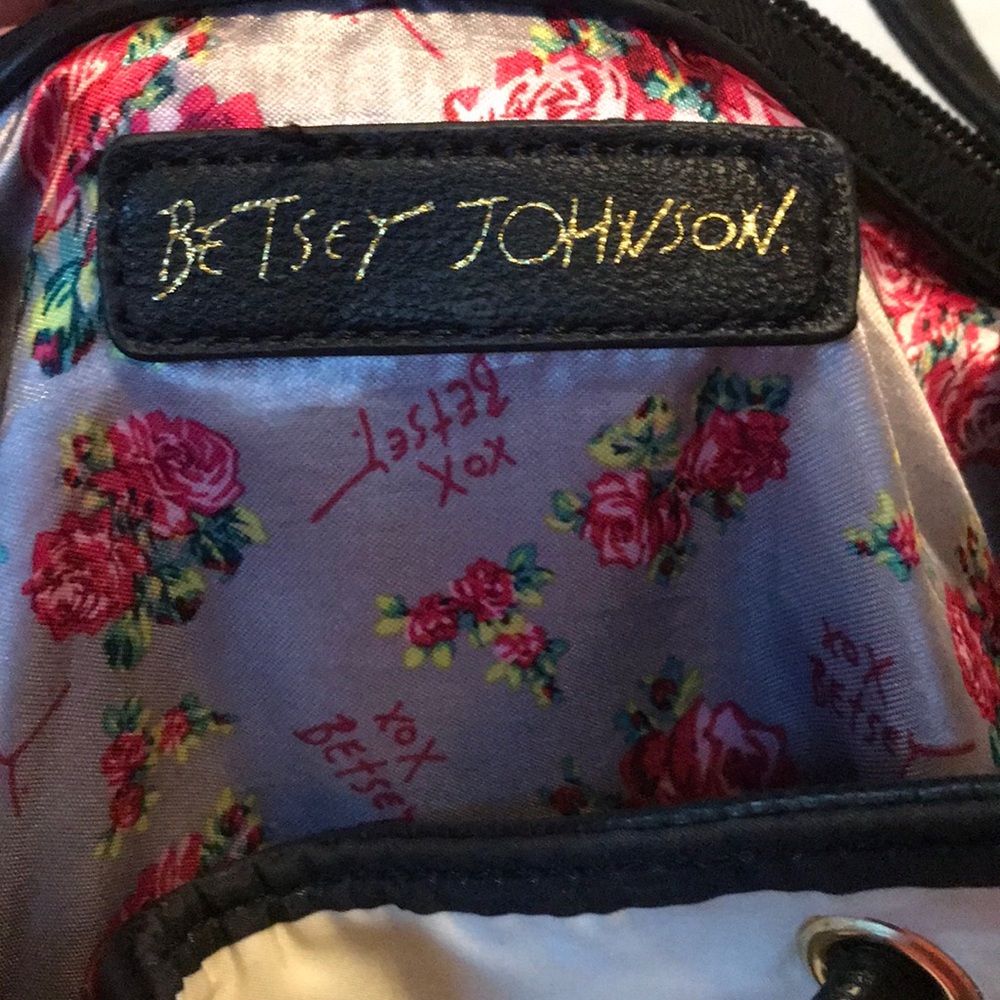 ❌SOLD❌Betsey Johnson Backpack - Picture 7 of 16